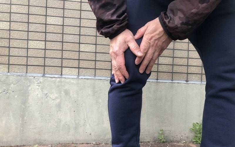 膝の痛み